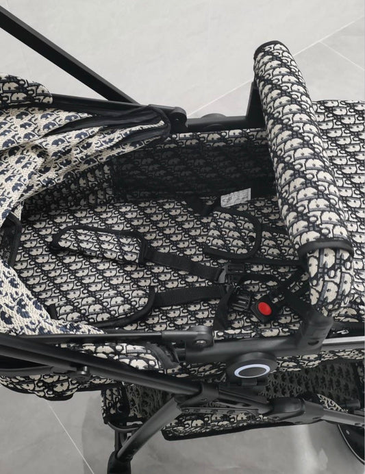 Buggy Diona for dogs and baby’s